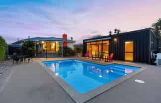 8 Blenheim Place, Vogeltown