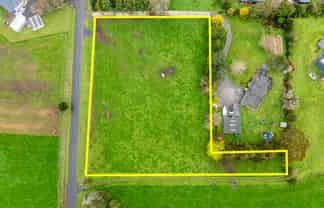 98 Kells Lane, Lichfield