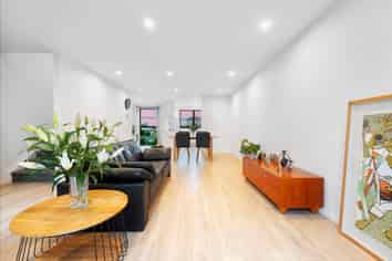 7 Te Uru Lane, Takapuna