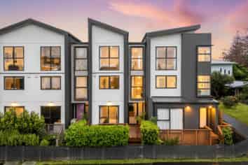 7 Te Uru Lane, Takapuna