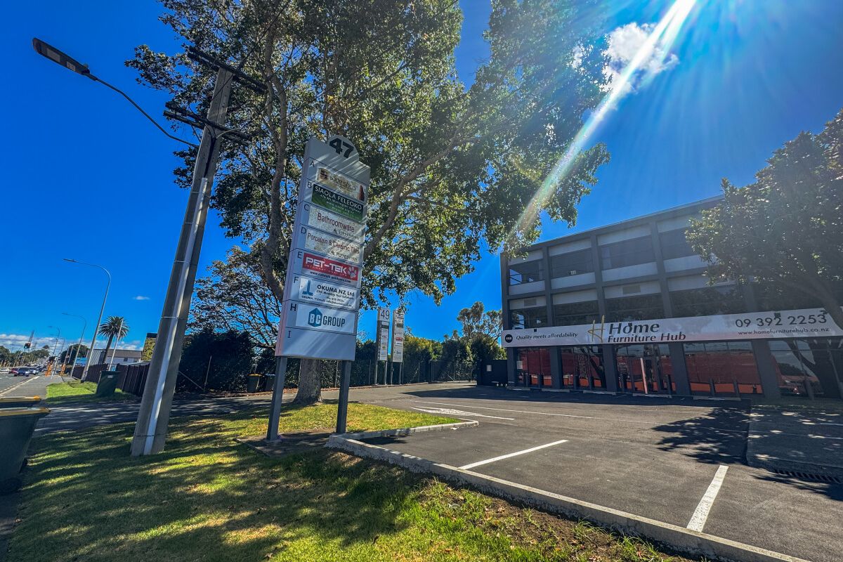 Large Format Retail Tenancy in Mount Wellington – pohled 3