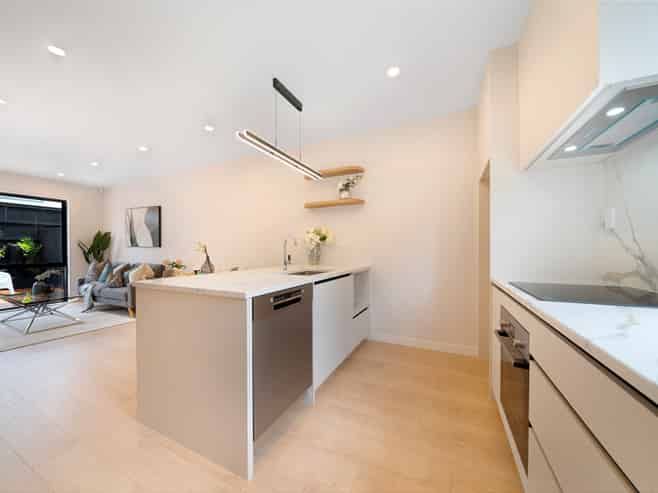 8/14 Akehurst Avenue, New Lynn