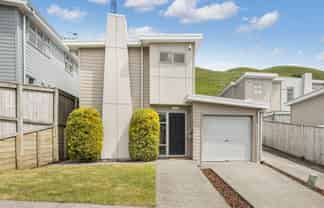 46 Erlestoke Crescent, Churton Park