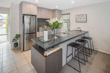 46 Erlestoke Crescent, Churton Park