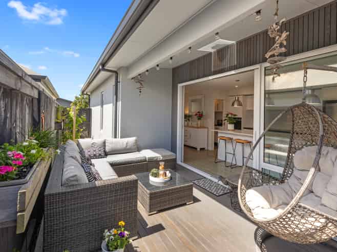 106 Coast Boulevard, Papamoa