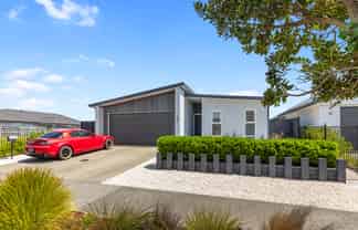 106 Coast Boulevard, Papamoa