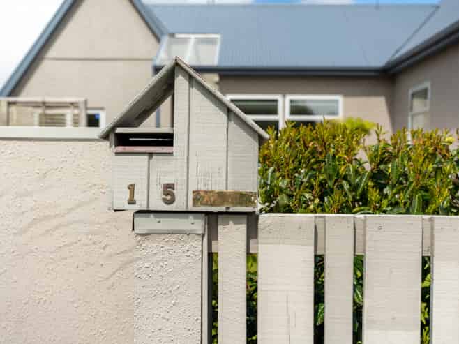 15 Lamond Street West, Rosedale