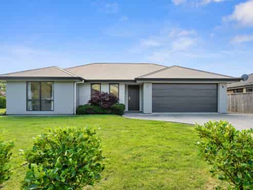 34 Malone Crescent, Richmond