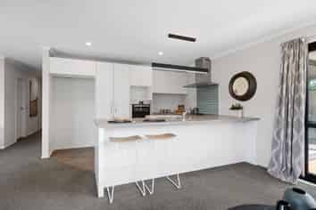 34 Malone Crescent, Richmond