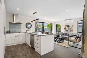 34 Malone Crescent, Richmond