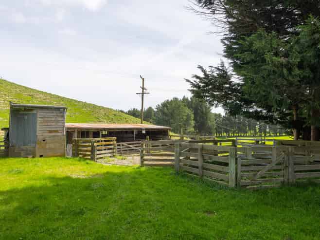 137 Zigzag Road, Pohangina