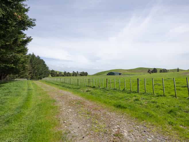 137 Zigzag Road, Pohangina