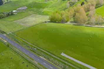 643 a and  Pohangina Road, Ashhurst