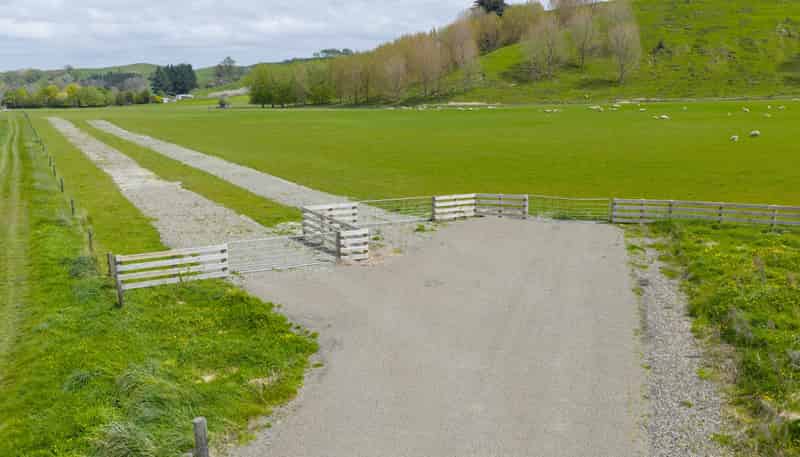 643 a and  Pohangina Road, Ashhurst