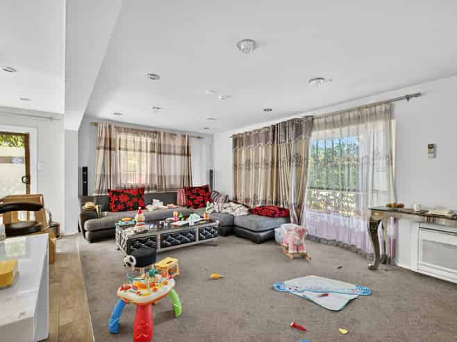 3 Regalwood Close, Parklands