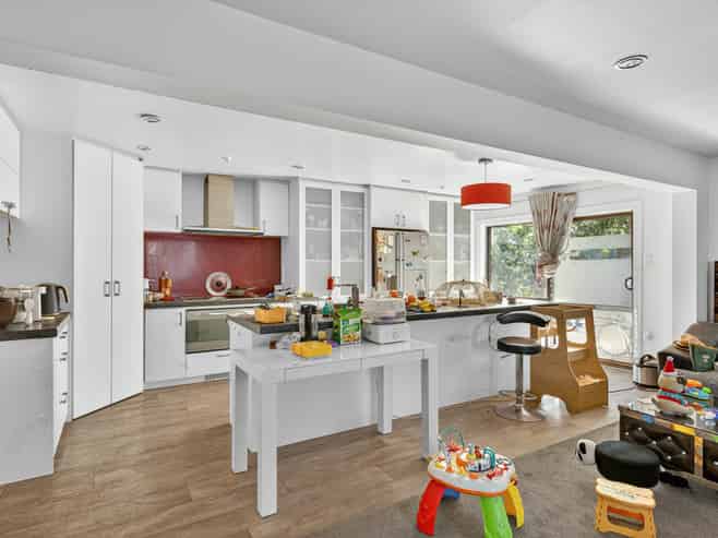 3 Regalwood Close, Parklands