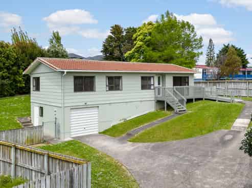 18 Reinga Place, Massey