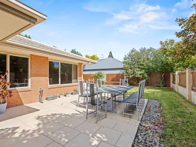 1 Henridge Place, Avonhead