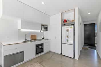 47 Te Ara O Paetutu, Petone