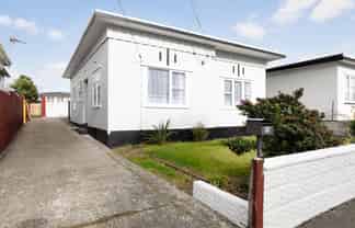 15 East Street, Petone