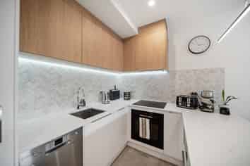 B209/130 Anzac Street, Takapuna