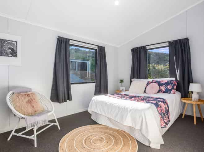 48 Whanake Street, Titahi Bay