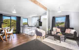 48 Whanake Street, Titahi Bay