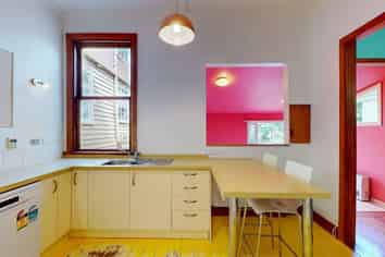 140 Russell Terrace, Berhampore