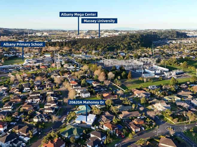 20&20A Mahoney Drive, Albany