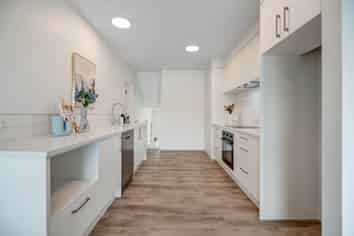 APT 6/3 Kawau Close, Orewa