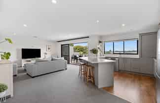 25 Wiremu Street, Brookfield