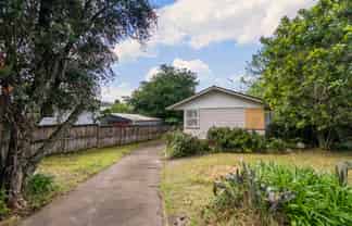 11 Juniper Road, Sunnynook