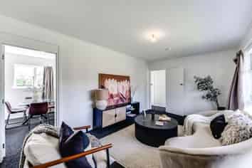 15 Allenby Street, Bader