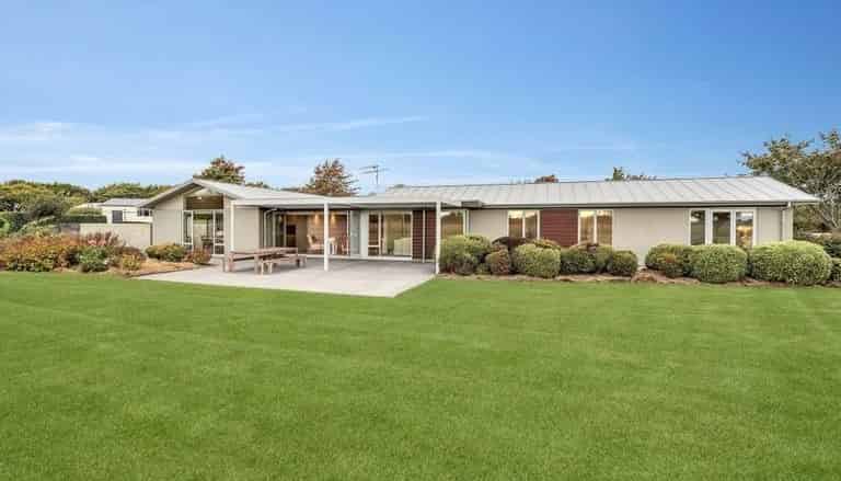 92 West Town Belt Road, Rakaia