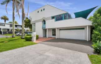 2 Kotare Crescent, Tauranga South