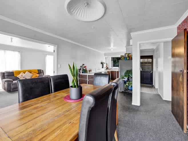 70 Camberwell Road, Hawera