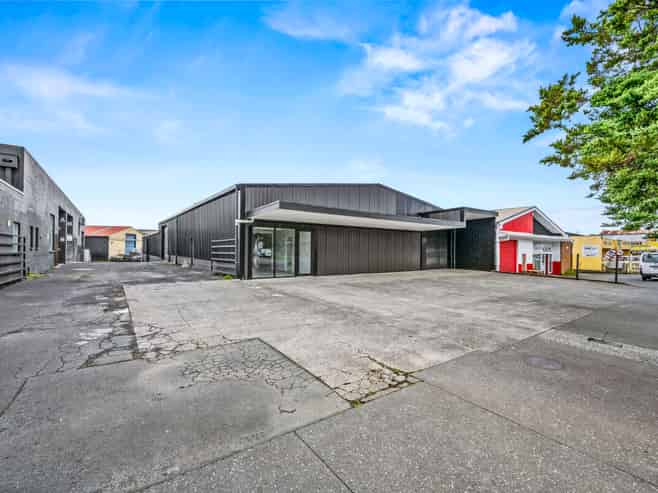 Refurbished with Flexible Leasing Options