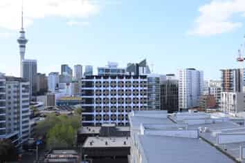 8E/15 City Road, Auckland Central