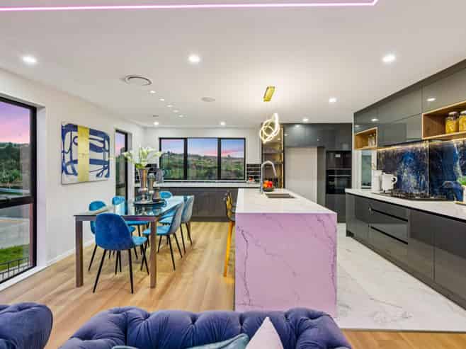 140 McQuoids Road, Flat Bush
