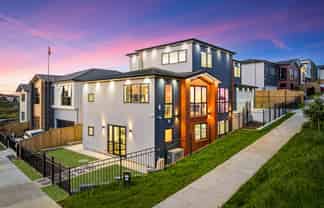 140 McQuoids Road, Flat Bush