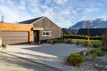 7 Bretby Court, Queenstown