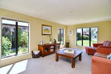 20 The Stables, Woodend