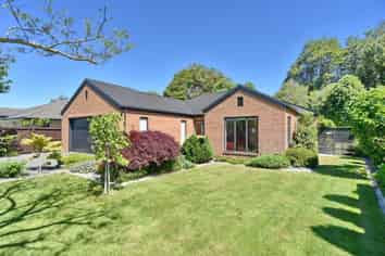 20 The Stables, Woodend