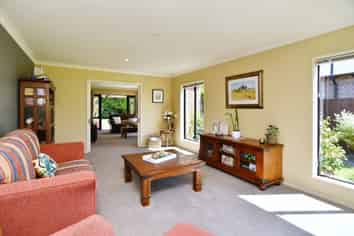 20 The Stables, Woodend