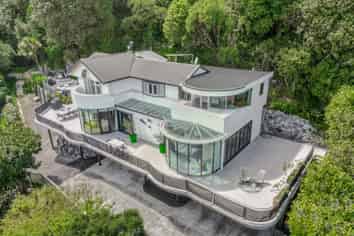 365 Muritai Road, Eastbourne