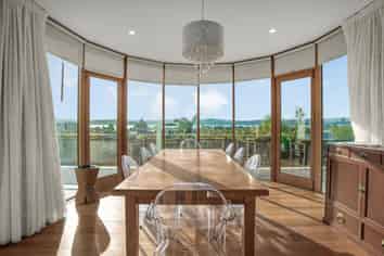 365 Muritai Road, Eastbourne