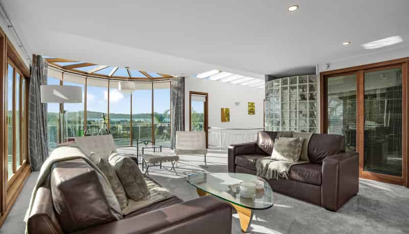 365 Muritai Road, Eastbourne