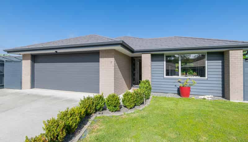 7 Riverboat Lane, Helensville