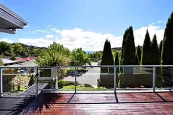  10 Burrough Place, Enner Glynn