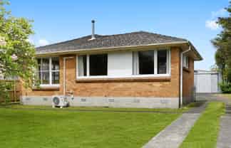 77 Snell Drive, Chartwell